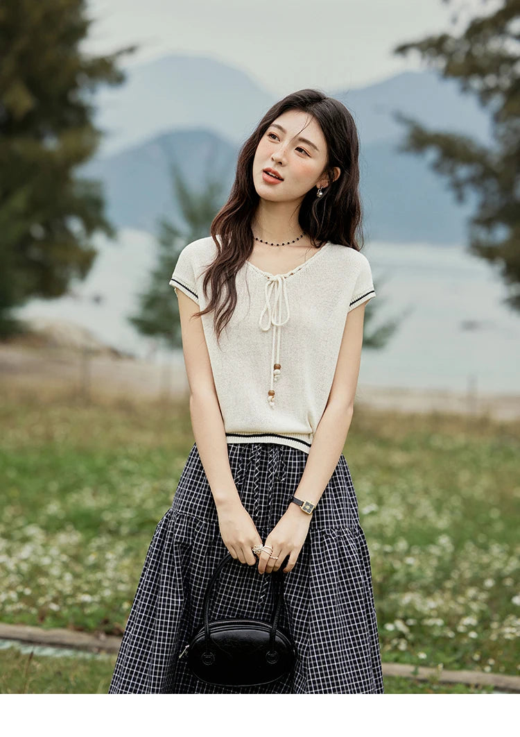 MISHOW Office Lady Summer Knitted Sweater V-neck Short Sleeve Solid Slimming Bead Design Pullover Female Lazy Tops MXE33Z1227