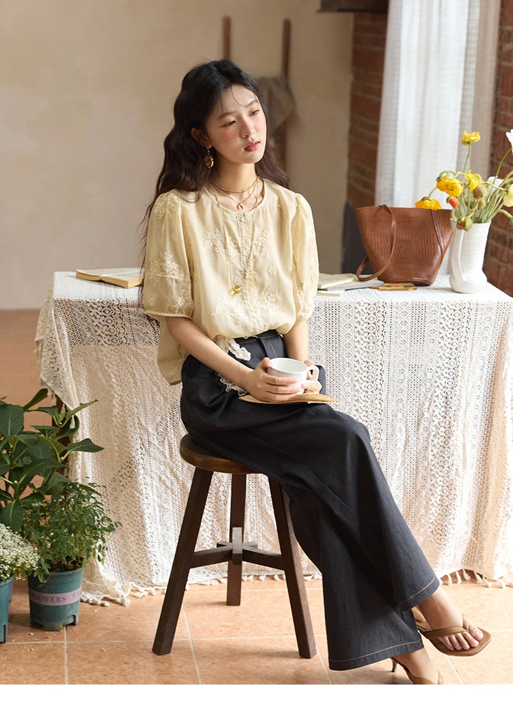 MISHOW French Retro Embroidered Floral Blouse for Women Summer 2025 Round Neck Single Breasted Top Puff Sleeve Blouse MXE36X1874