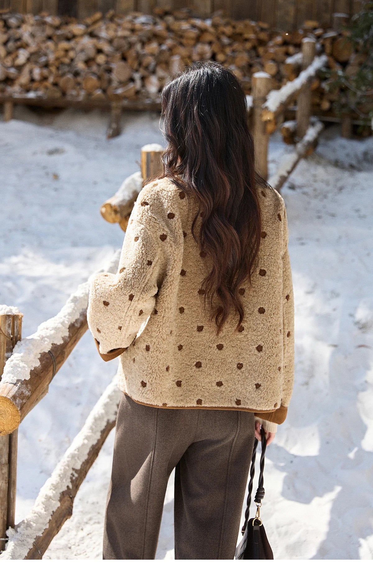 MISHOW Women's Brown Reversible Shearling Coat 2025 Winter Suede Polka Dot Lapel Coats Fleece Thick Warm Short Jacket MXE93W1012