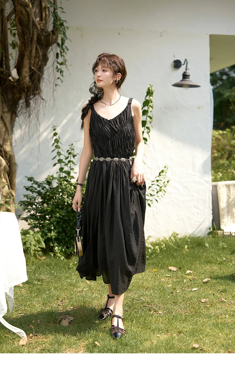 MISHOW French Retro Pleated Upper Suspender Dress for Women 2024 Summer Vacation Sleeveless Solid Mid Length Dresses MXD26L1939