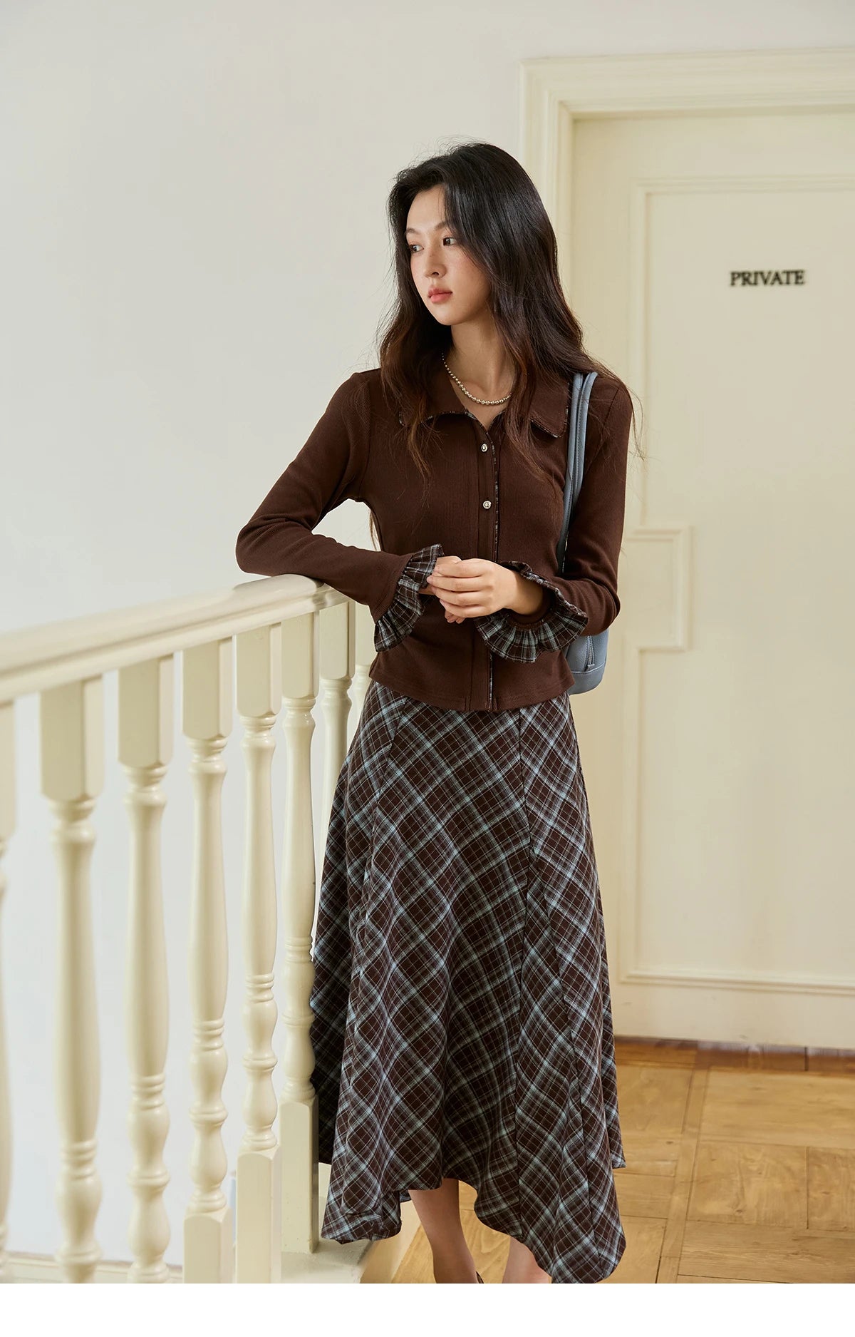 MISHOW Irregular Plaid Skirt 2025 Winter Retro Contrasting Skirt Female High Waist A-LINE Casual Skirts Office Lady MXE47B2436