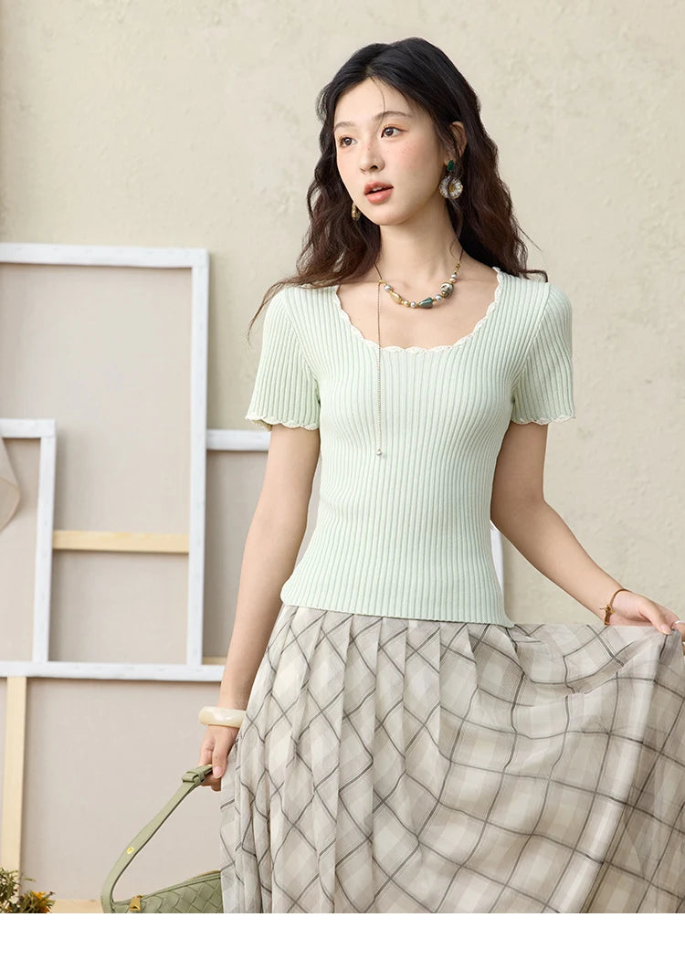 MISHOW Office Lady Summer Sweater Women 2025 New Solid Short Sleeve Lace Collar Contrast Color Hook Design Tops Slim MXE33Z1218