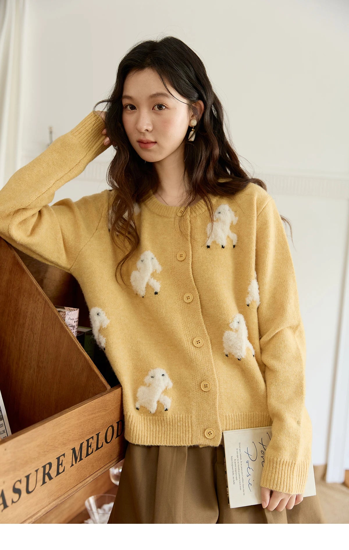 MISHOW Lamb Jacquard Knit Cardigan Women 2025 Autumn New Lambskin Round Neck Single-breasted Commuting Loose Sweater MXE48Z2571