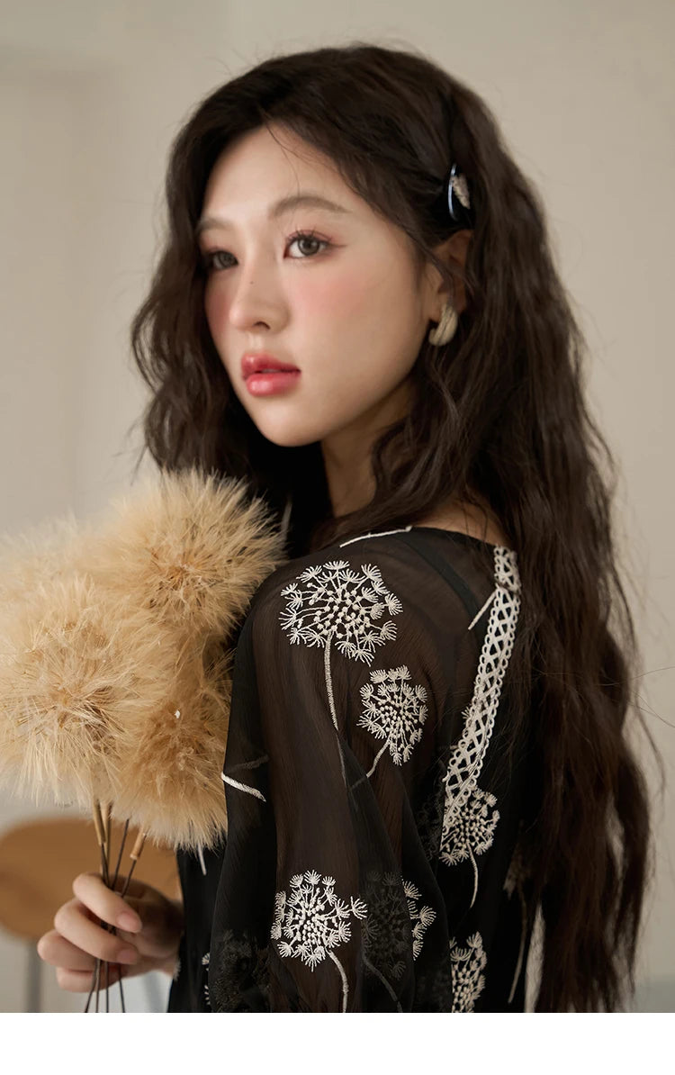 MISHOW【Taraxacum Series】Black Embroidered Dress for Women 2023 Summer French Tea Break Lace-up Retro Romantic Dresses MXC39L1567