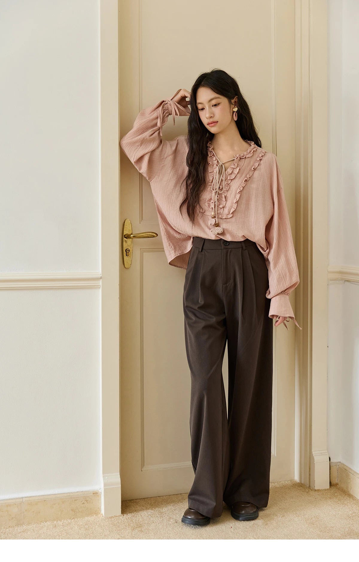 MISHOW Women's Solid Wide-leg Pants 2025 Autumn Fashion Minimalist High-waisted Loose Trousers Commute Pockets Pants MXE46K1090