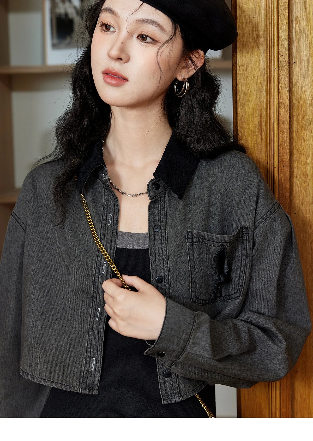 MISHOW Casual Short Denim Jacket 2024 Autumn Casual Single Breasted Tops Splicing Corduroy Lapel Contrasting Coats MXD42W0398