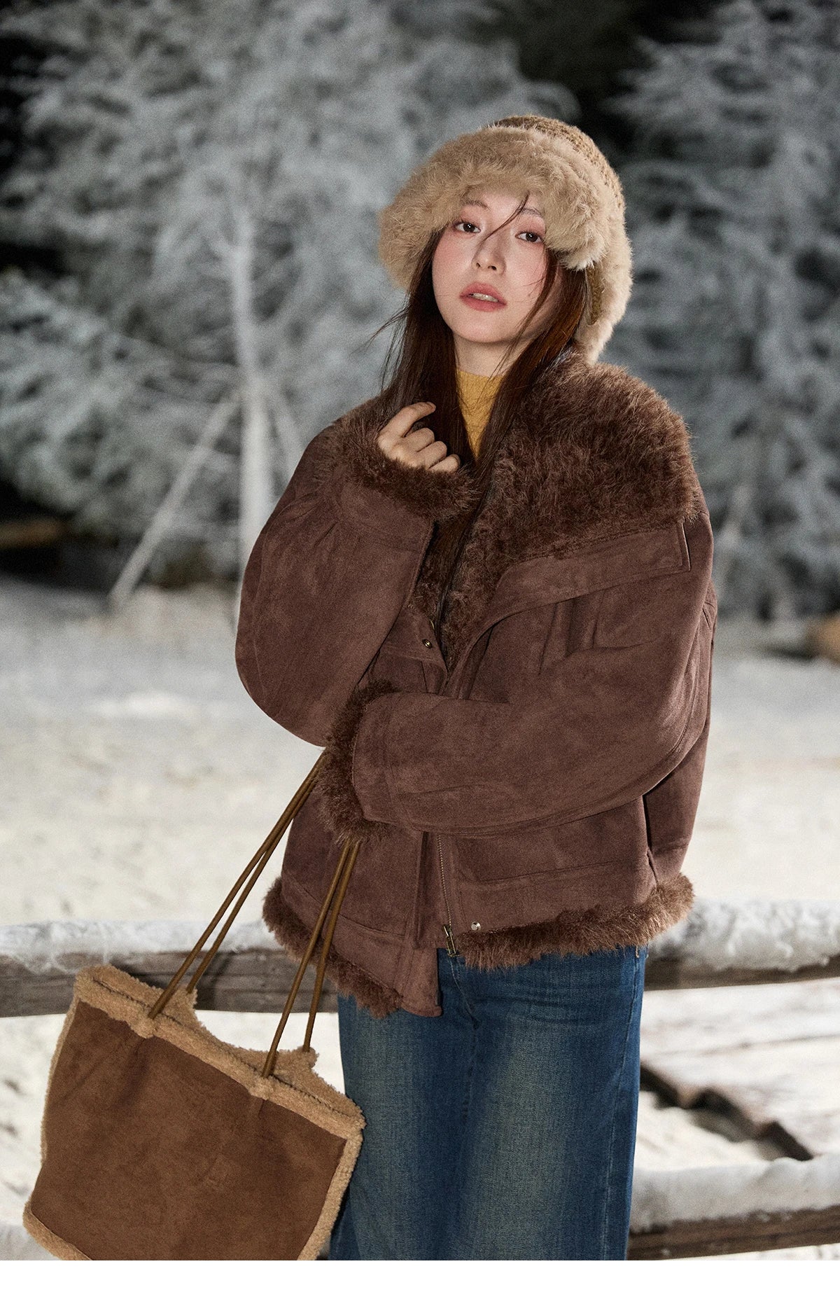 MISHOW Women's Blue Jacket 2025 Winter Blue Plush Turn-down Collar Zip-up Coat Fashion Casual Warm Loose Coat Woman  MXE87W0917