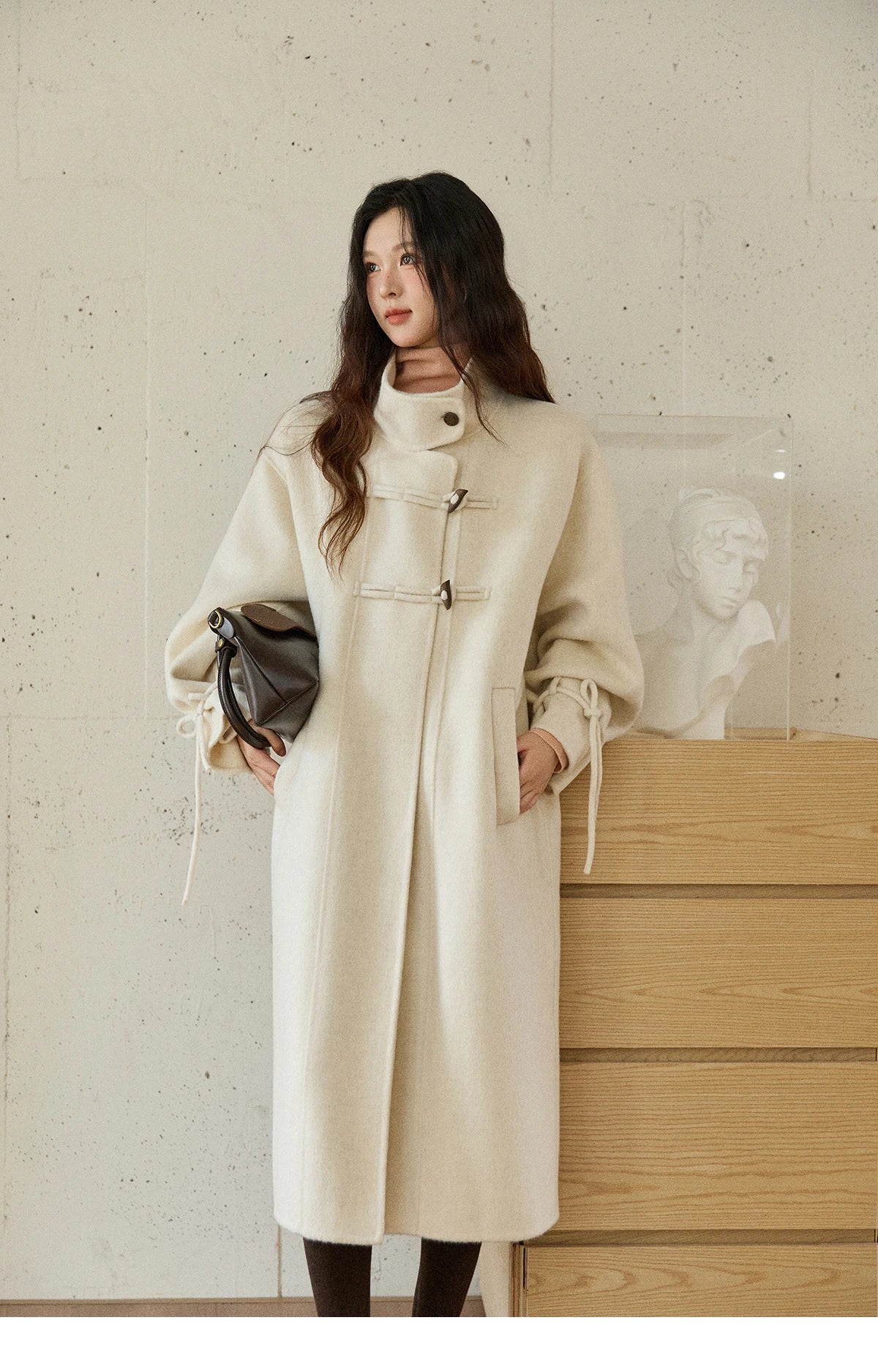 MISHOW Women's Long Coats 2025 Winter Yellow Double-faced 100% Wool Coat Windproof Lantern Sleeve Turtleneck Coat MXE51W0902