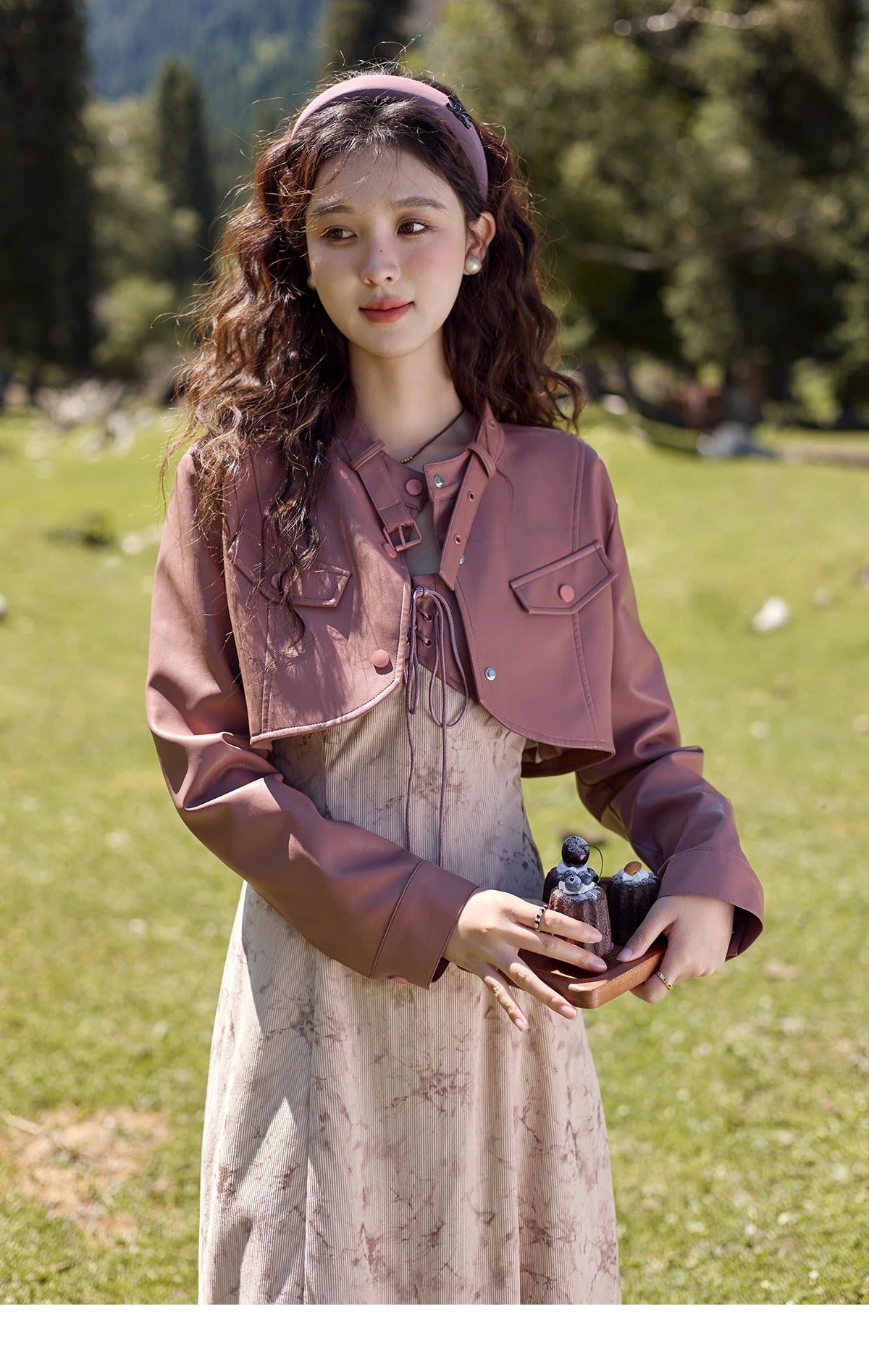 MISHOW Leather Patchwork Floral Strap Dress for Autumn 2024 Lace-up Hem Side Slit Dress Sleeveless Camisole Dresses MXD43L2031