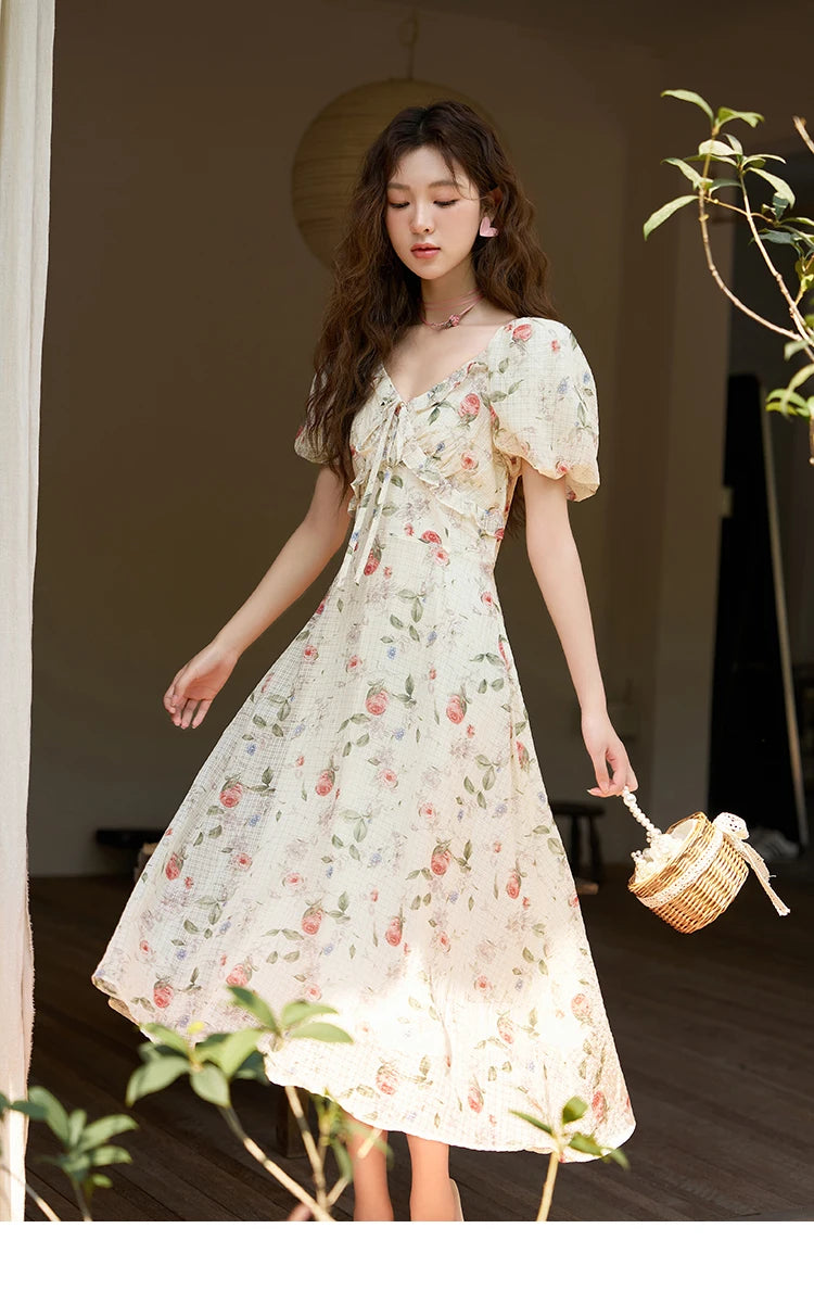 MISHOW Elegant Fairycore Floral Dresses for Women 2023 Summer French A-line Ruffles V-neck Puff Sleeve Sweet Dress MXC33L1465