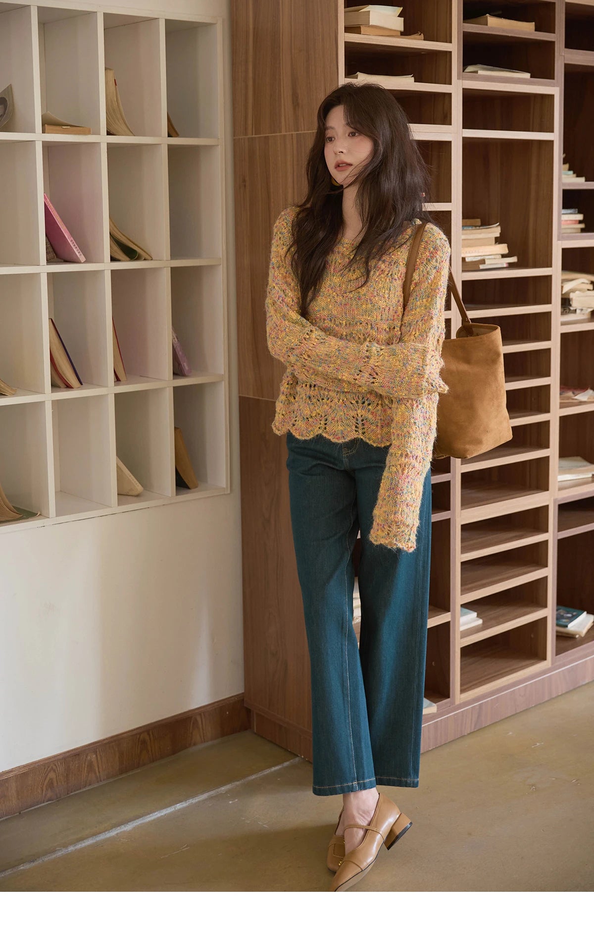 MISHOW Women's Retro Chic Knitted Top 2025 Autumn French Color Polka Dot Knitted Round Neck Curved Hem Thin Sweaters MXE43Z1343