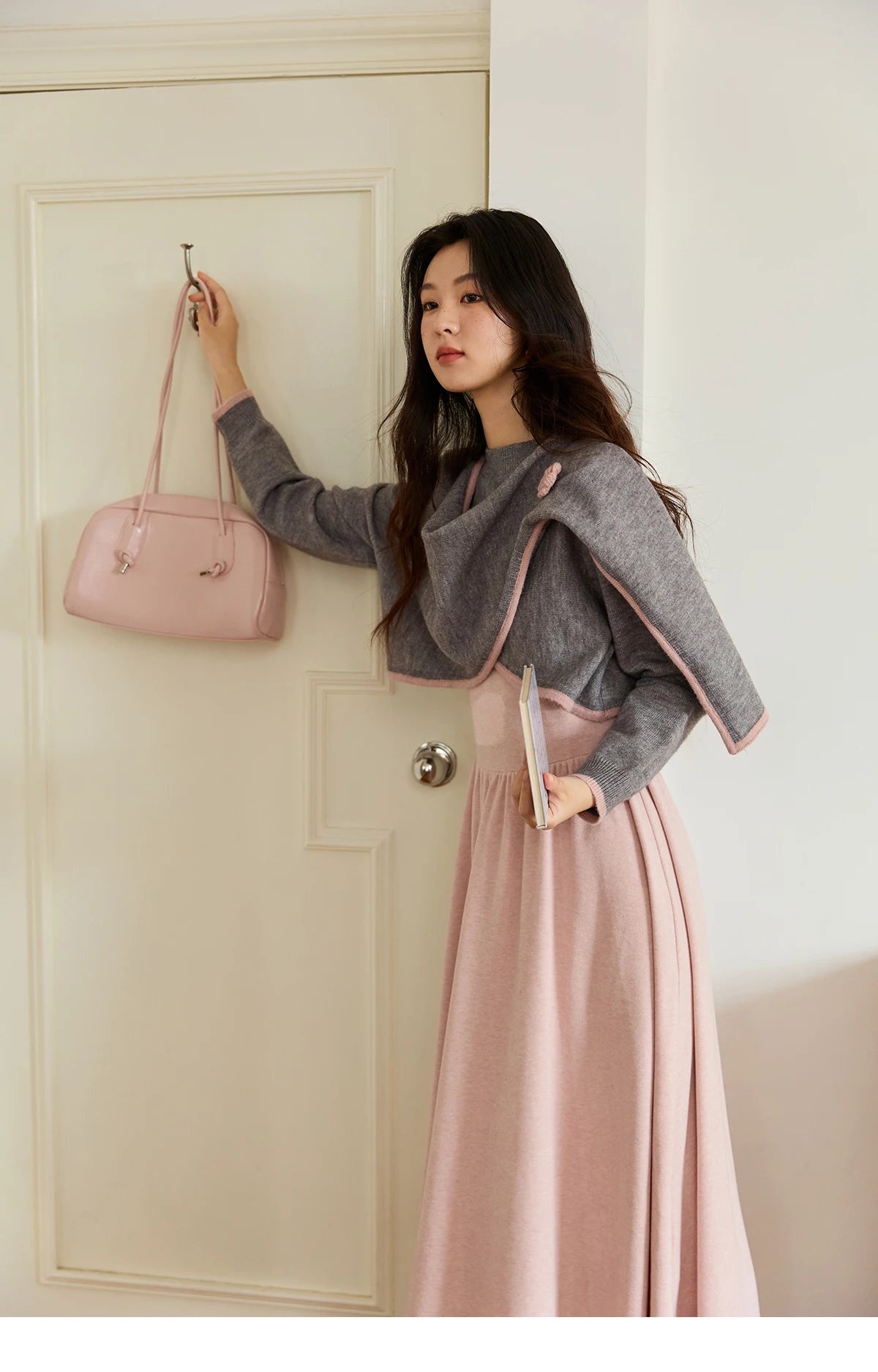 MISHOW  Women's Knitted Suit 2025 Autumn Sweet Style Irregular Round Neck Top Pink Suspender Dress Slim Two-piece SuitMXE49T1397