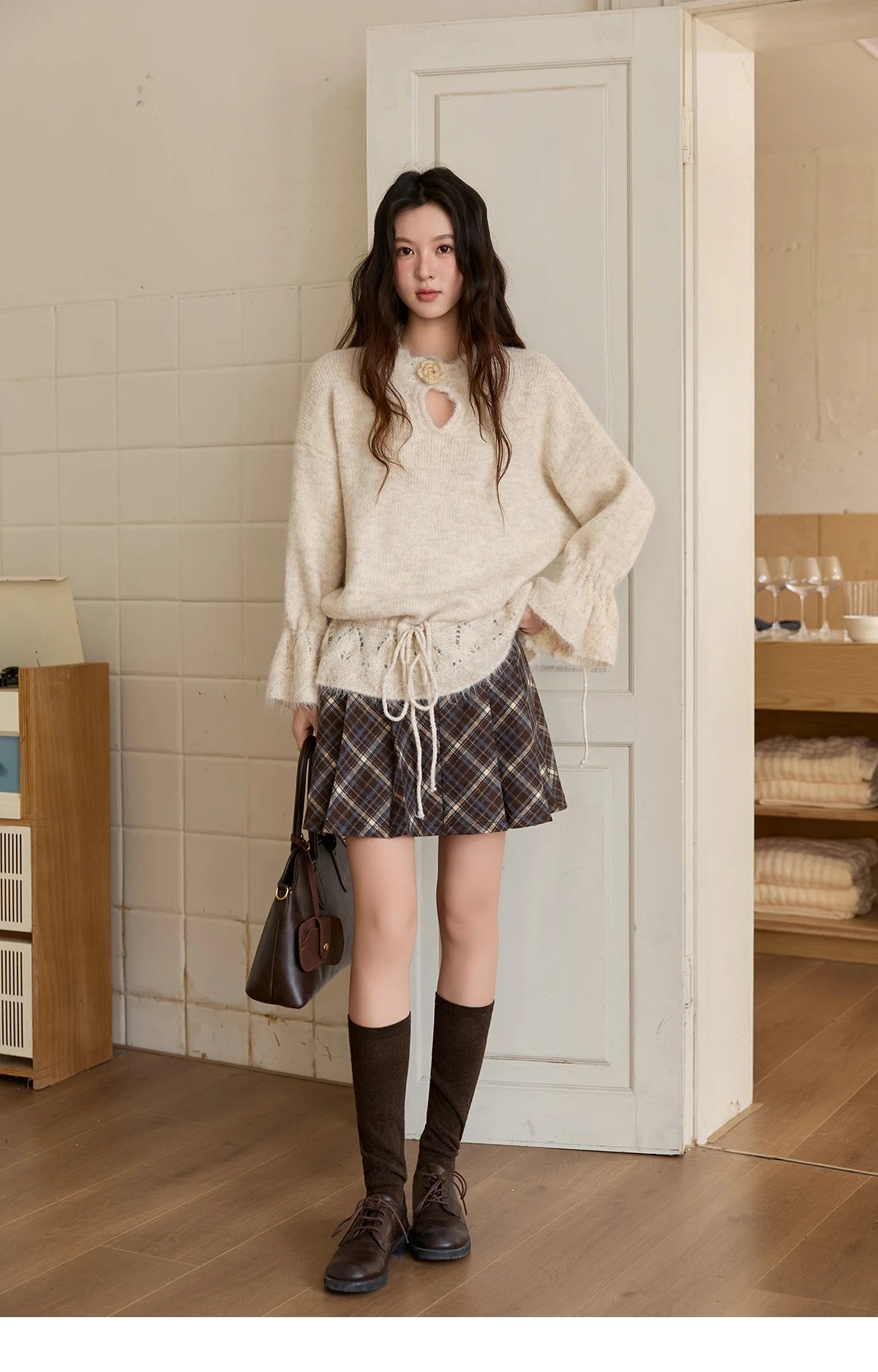 MISHOW Apricot Drawstring Waist Pullovers Women 2025 Winter New Luxury Three-dimensional Flower Hollow Out Sweater MXE88Z2709