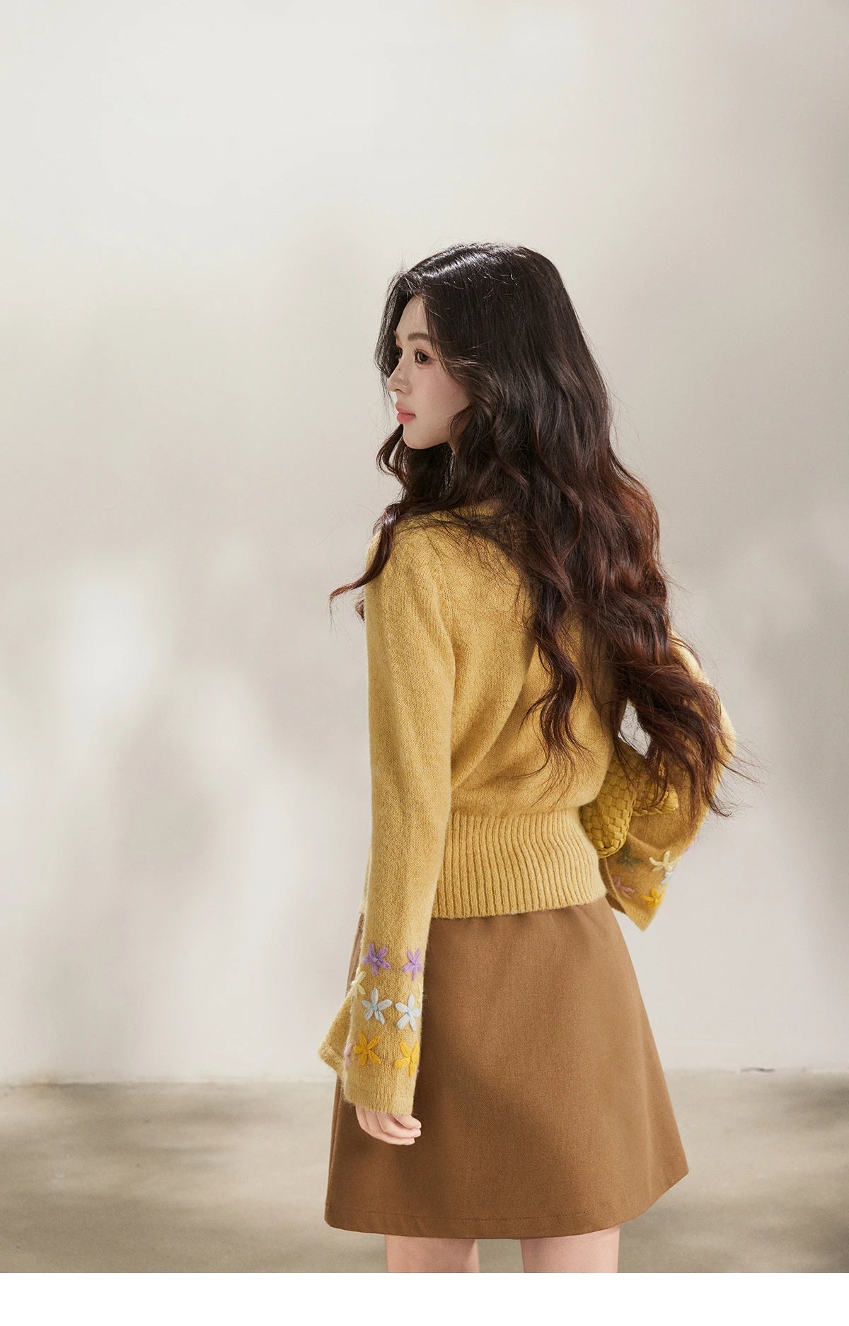 MISHOW Floral Embroidered Boat Neck Flare Sleeve Knit Tops 2026 Spring Side Button Slim Casual Soft Yellow Sweater MXE94Z2864