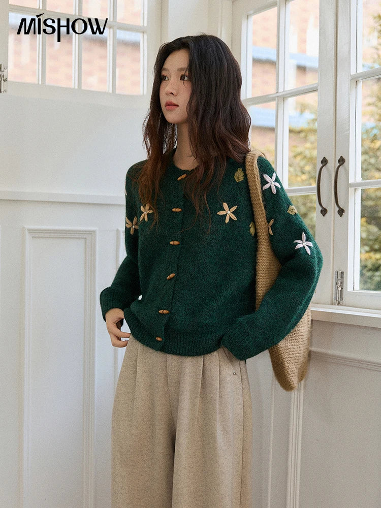 MISHOW Women's Winter Cardigan 2025 New Retro Flower Embroidery Green Knitted Cardigan Casual Long-sleeved Tops MXE86Z2729