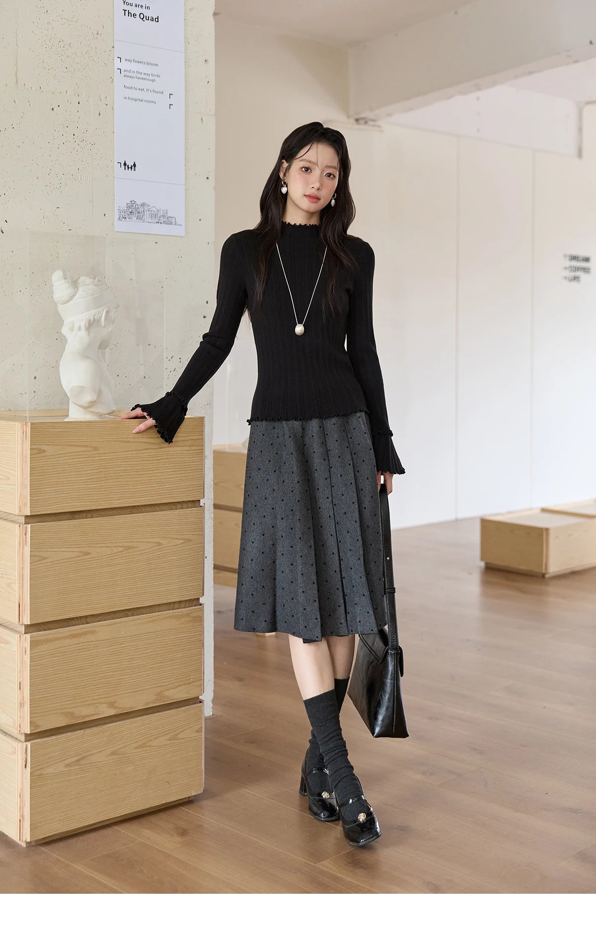 MISHOW Women's Long Sleeve Top 2025 Autumn New Casual Solid Turtleneck Slim Knit Wood Ear Edge Trumpet Sleeve Top MXE51Z2552