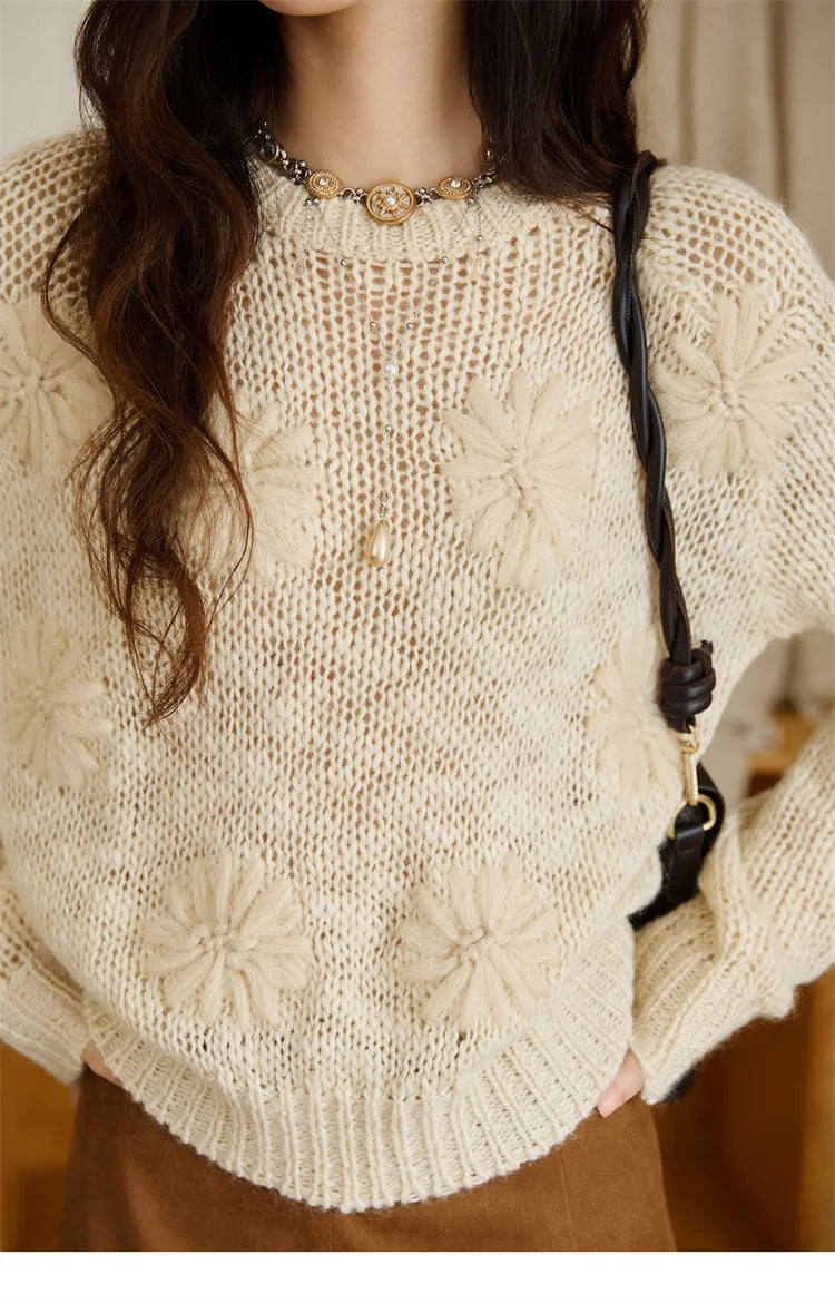 MISHOW Women's Hook Flower Wool Knitted Sweaters Autumn Apricot Wool Blend Loose Lazy Style Top Retro O-neck Sweaters MXE47Z2577