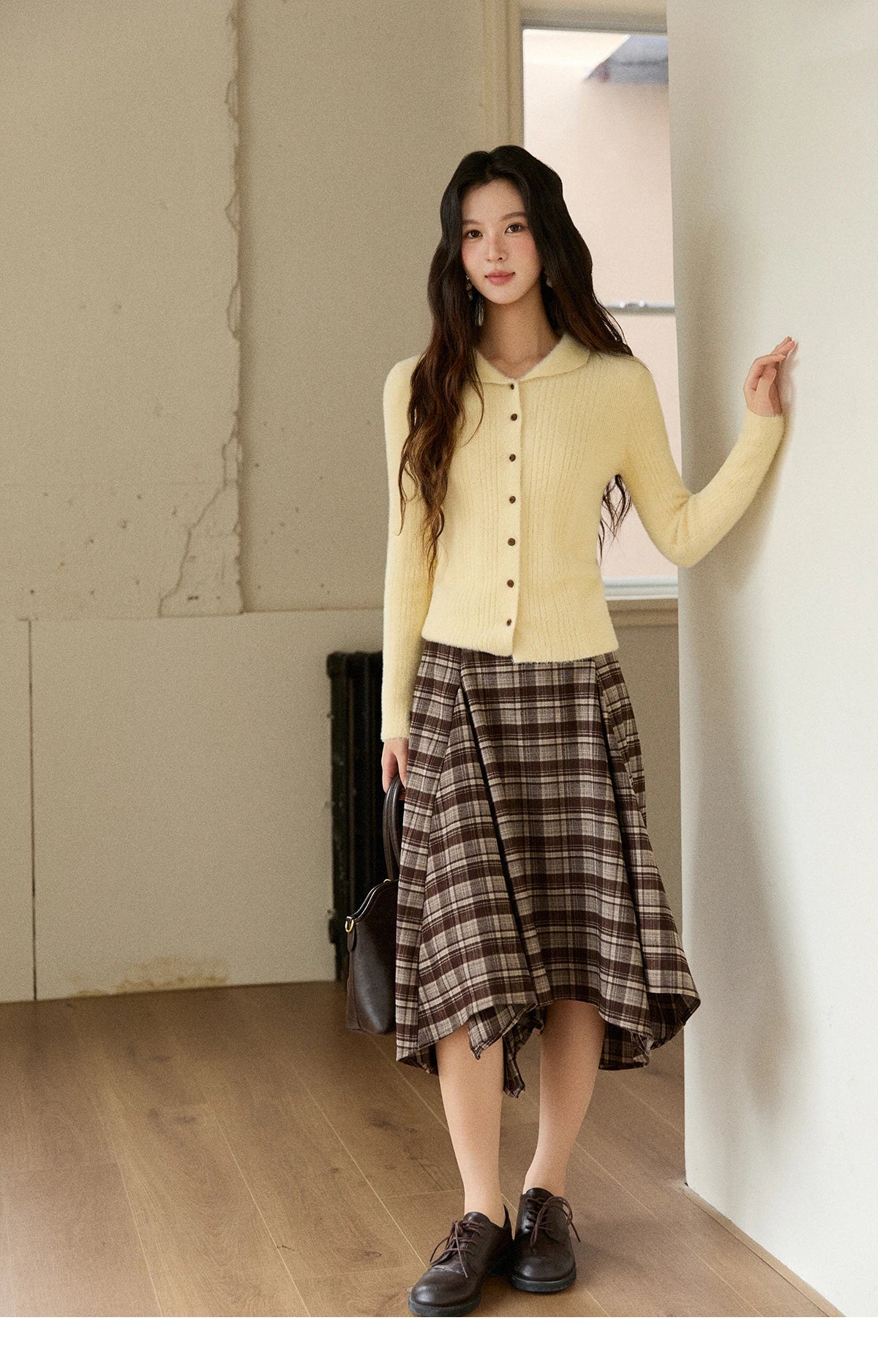 MISHOW Woman Yellow Cardigan 2025 Winter Imitation Mink Fur Knitted Cardigan Turn-down Collar Long Sleeves Soft Top MXE89Z2671