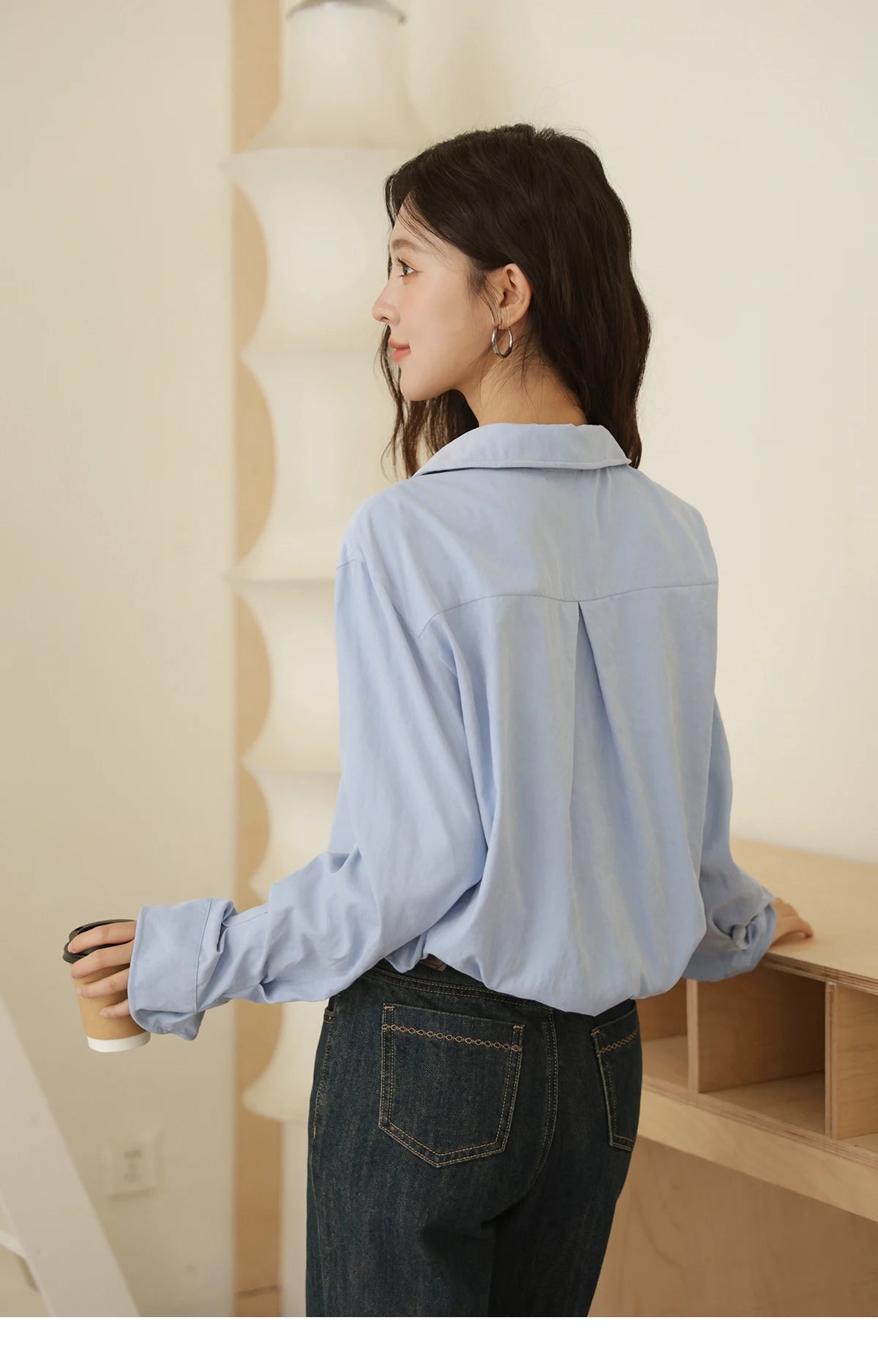 MISHOW Blue Peach Skin Velvet Shirt for Women Autumn 2025 Lapel V-neck Shirts Female Pleated Cuffs Tops Office Lady MXE44C2392