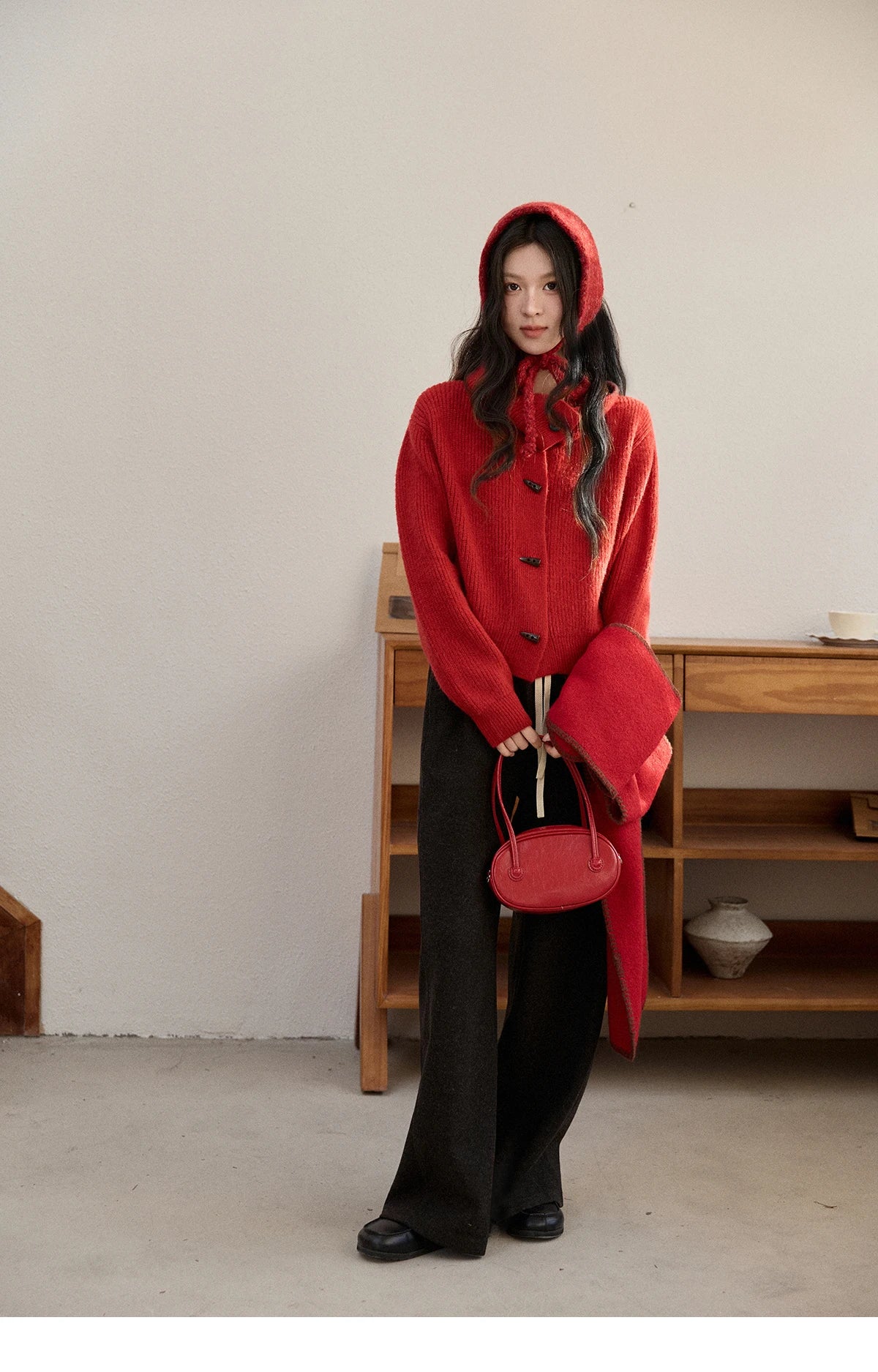 MISHOW Women's Retro Red Bull Horn Button Sweater 2025 Winter Arctic Velvet Warm Knitted Sweater Excluding Headscarf MXE90Z2819