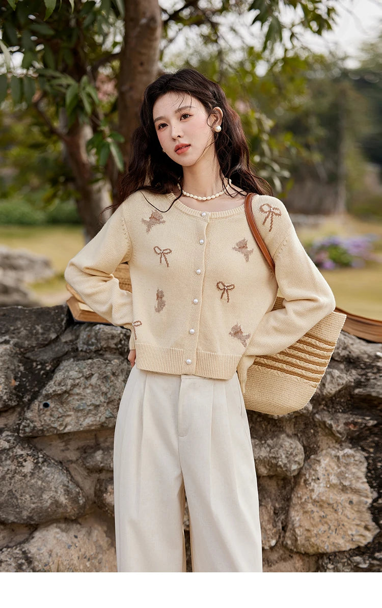 MISHOW Dog Bow Jacquard Knitted Sweater 2025 Spring Yellow Single Row Pearl Button Top Round Neck Elegant Sweaters MXE13Z1197