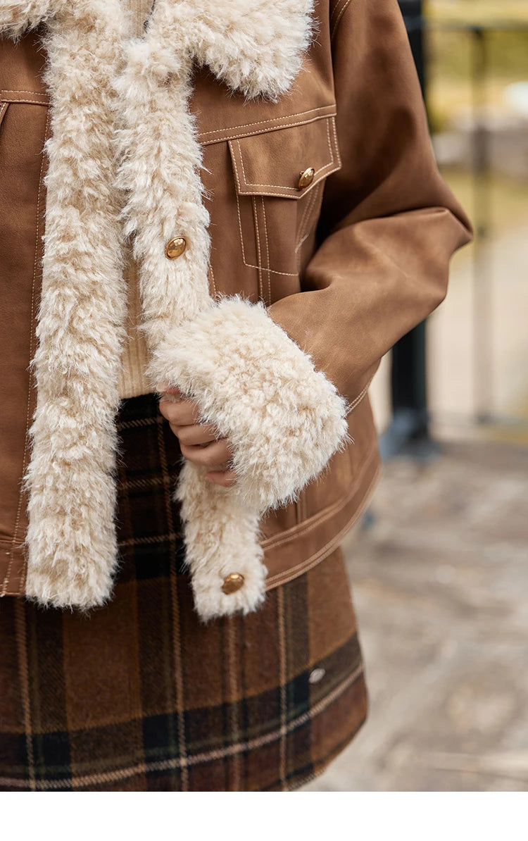 MISHOW Leather Fur Jacket Women Lamb Wool 2024 Winter Women Coat Fashion Soft Cotton Clip Thickened Spliced Jacket MXD56W0538