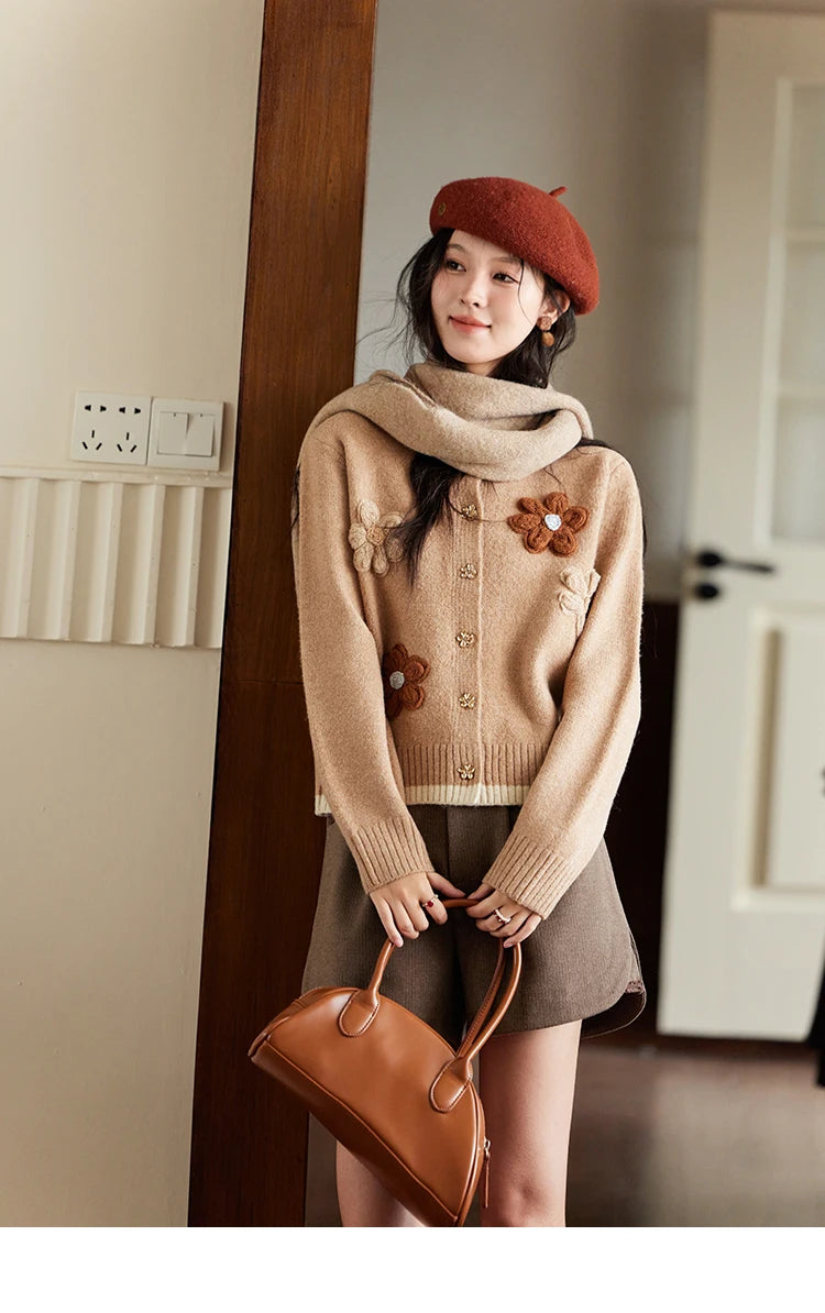 MISHOW Knitted Sweater Flower Pattern Cardigan O-Neck Color Clash Design Warm Coat Metal Buttons Sweet Soft Tops MXD56Z0919
