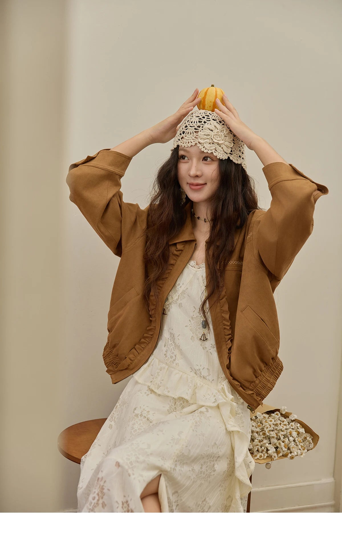 MISHOW Brown Suede Short Coat with Fungus Edge Pleating Autumn 2025 Lapel Zipper Casual Jackets Hem Elasticity Coats MXE43W0803