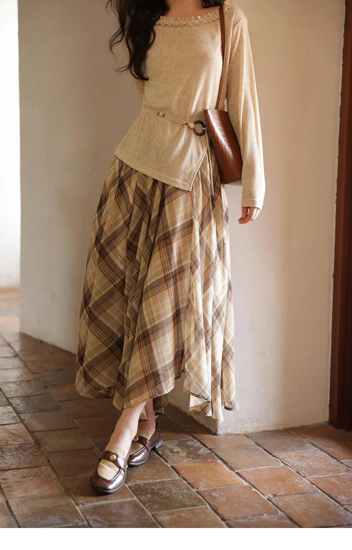 MISHOW Coffee Plaid Skirt 2025 Autumn Asymmetrical Hem Skirts Female Retro Side Zipper Commuting A-line Midi Skirt MXE42B2377