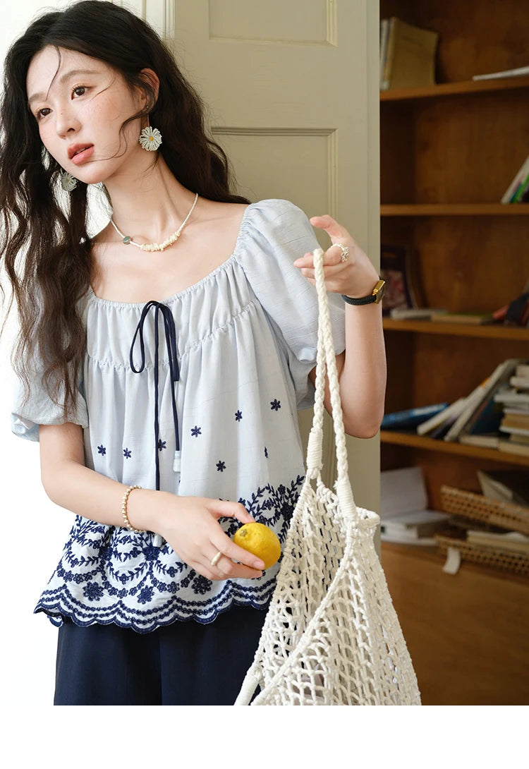 MISHOW Women's Summer Loose Print Blouse 2025 New Fashion Square Neck Lace Up Puff Sleeve Blue Blouse Female Clothing MXE36X1799