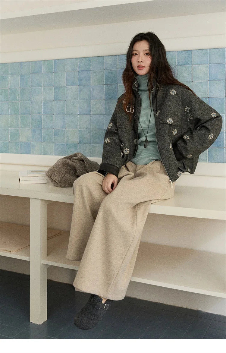 MISHOW Women's Wool Blend Jacket 2025 Winter Retro Small Flower Embroidery Decorated Coat Turtleneck  Zipper Jacket MXE86W0906