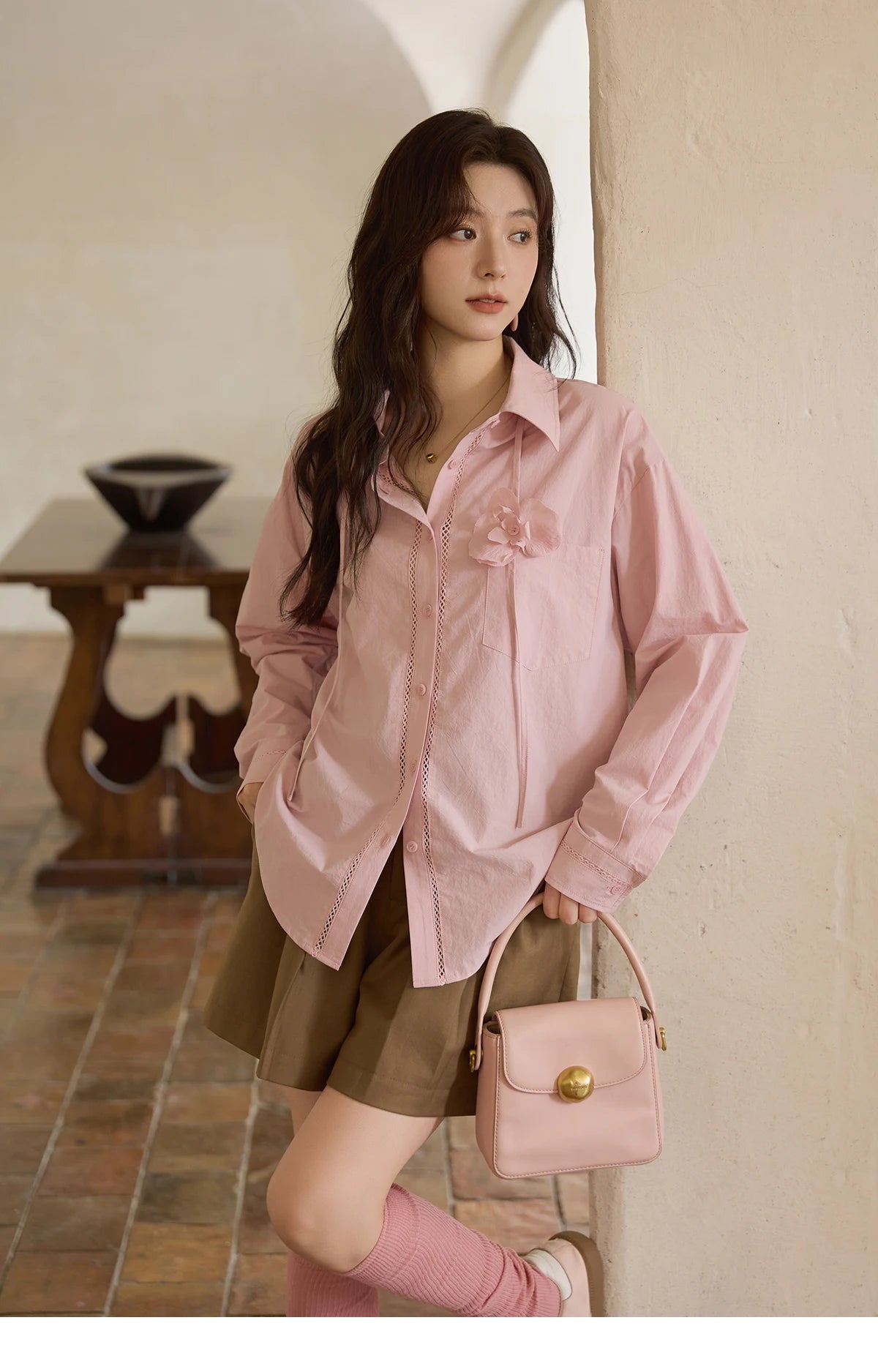 MISHOW Brown High Waist Shorts 2025 Three-dimensional I-shaped Pleated Hook Buckle Shorts Women Versatile Short Pants MXE41K1022