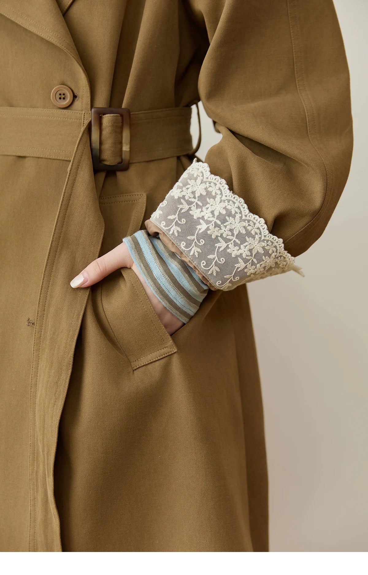 MISHOW Trench Coat Women 2025 Autumn Fashion Light Khaki Lace Long Windbreaker Jacket Long-sleeved Coat with Belt MXE45W0830