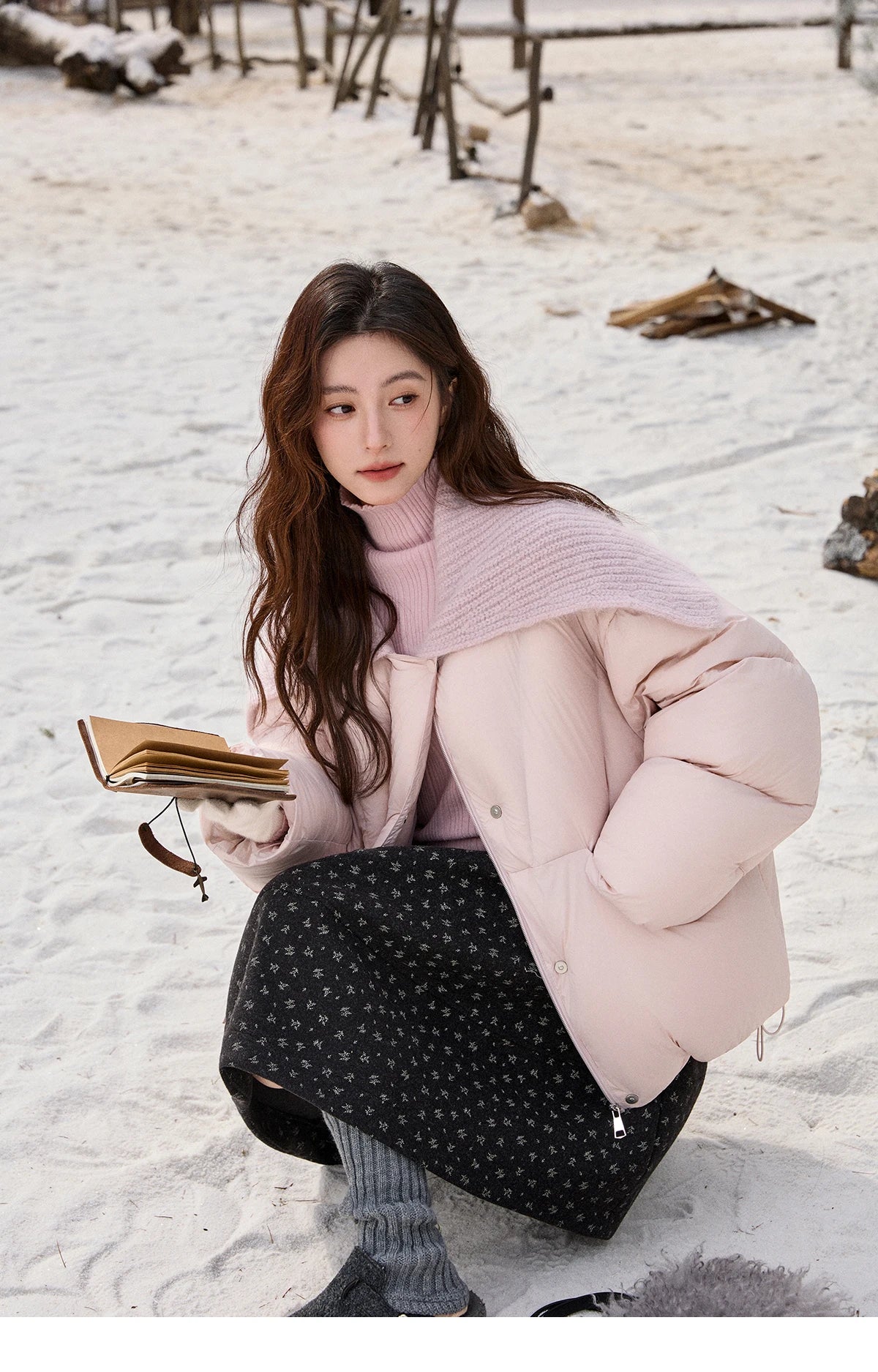 MISHOW Woolen Lapel Short Down Jacket 2025 Winter Women Thick Warm Down Jacket Pink Bread Jacket Commuting Outerwear MXE92Y0089