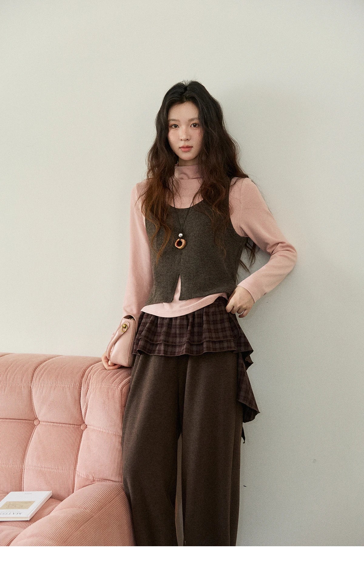 MISHOW Two-piece Suit for Women 2025 Winter Retro Turtleneck Knit Long-sleeved Tops Square Collar Vest Woman Set MXE88T1440