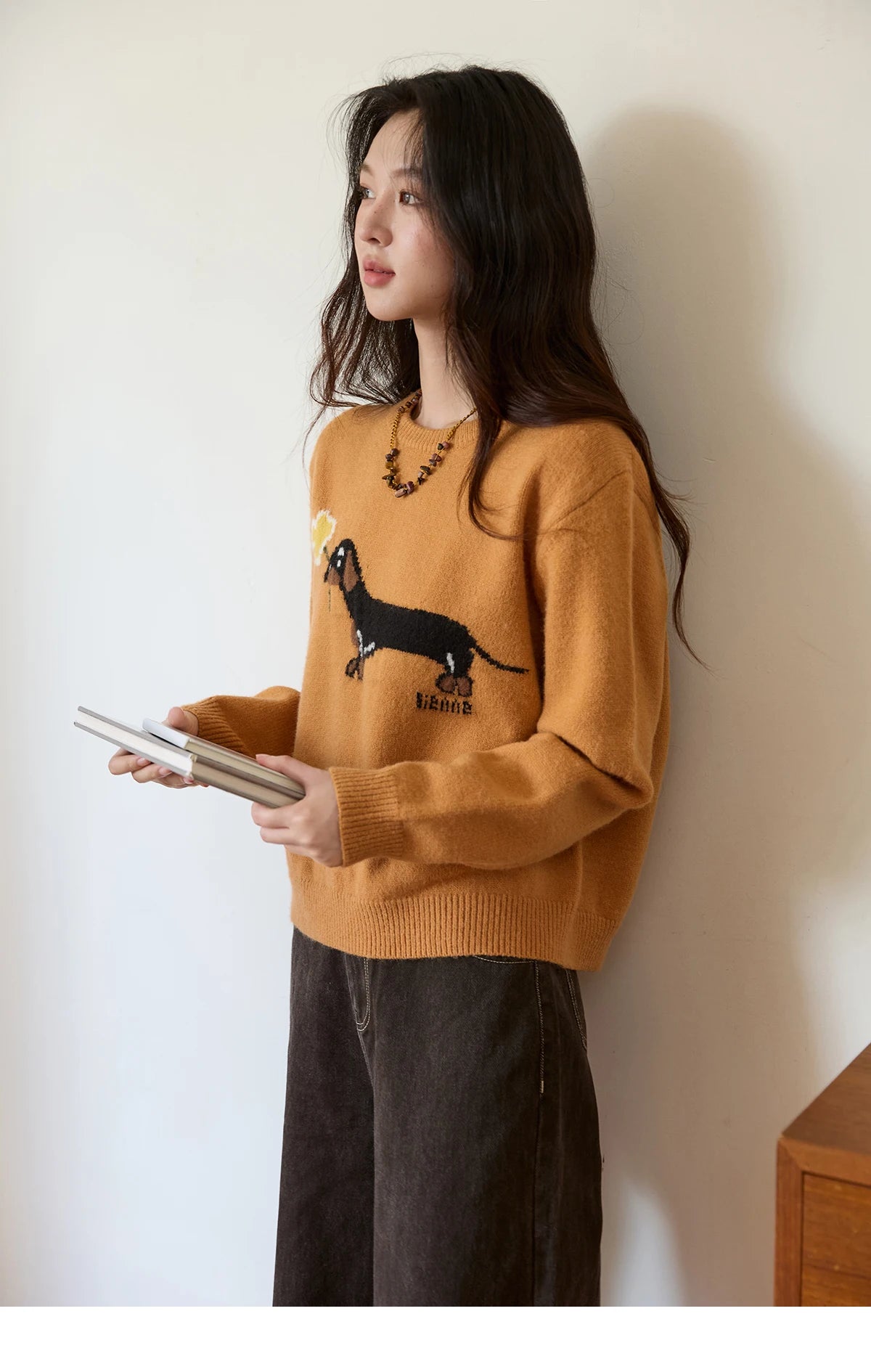 Mishow Orange Sausage Dog Jacquard Pullover MXE48Z2578