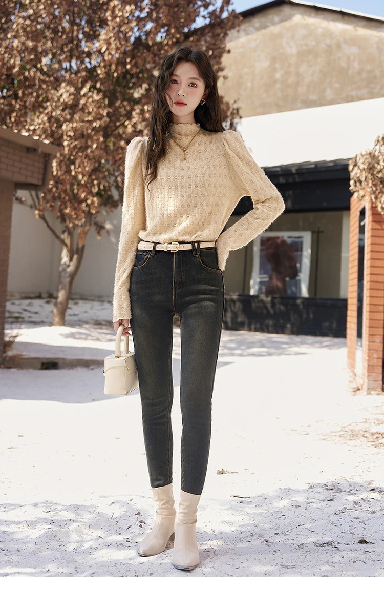 MISHOW Lace Bottoming Shirt Women Autumn Winter Mock Neck Long Sleeve Knitted Pullover French Warm Inner Top Female MXC58Z0481