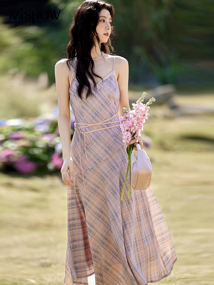 MISHOW Plaid Strap Dress for Women Spring 2025 French V-neck Sleeveless Dress Slim Lace-up Waist Camisole Dresses MXE11L2088