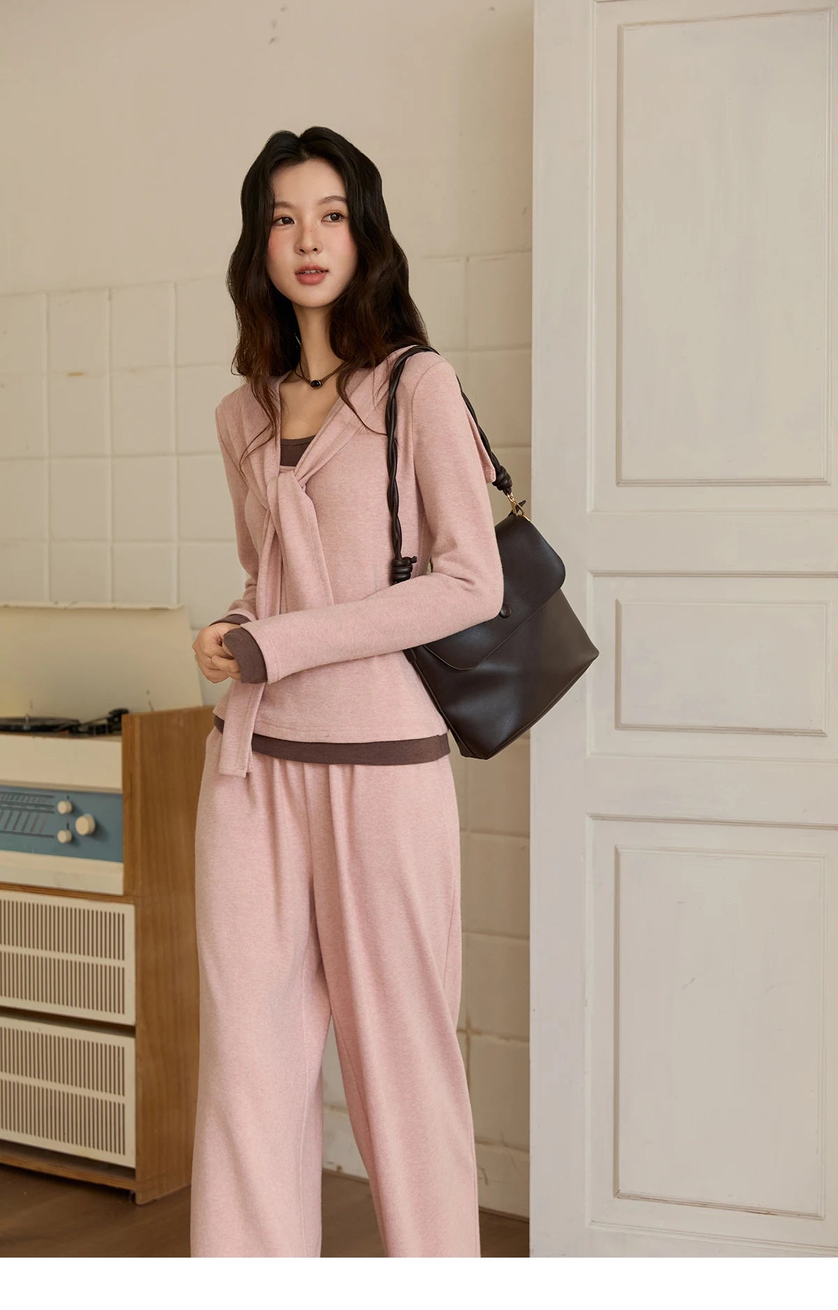 MISHOW Elastic Waist Casual Pants 2025 Autumn Winter Solid Full Length Pants Loose Wide Leg Trousers Office Lady MXE89K1119