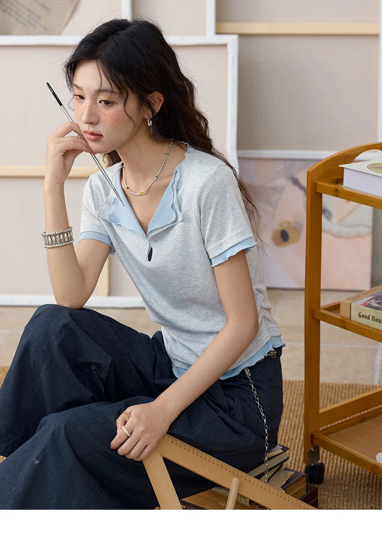 MISHOW Grey Blue Fake Two Piece Contrasting T-shirt for Women Summer 2025 Lapel Wavy Edge Slim Tees Cotton Blend Top MXE35T0567