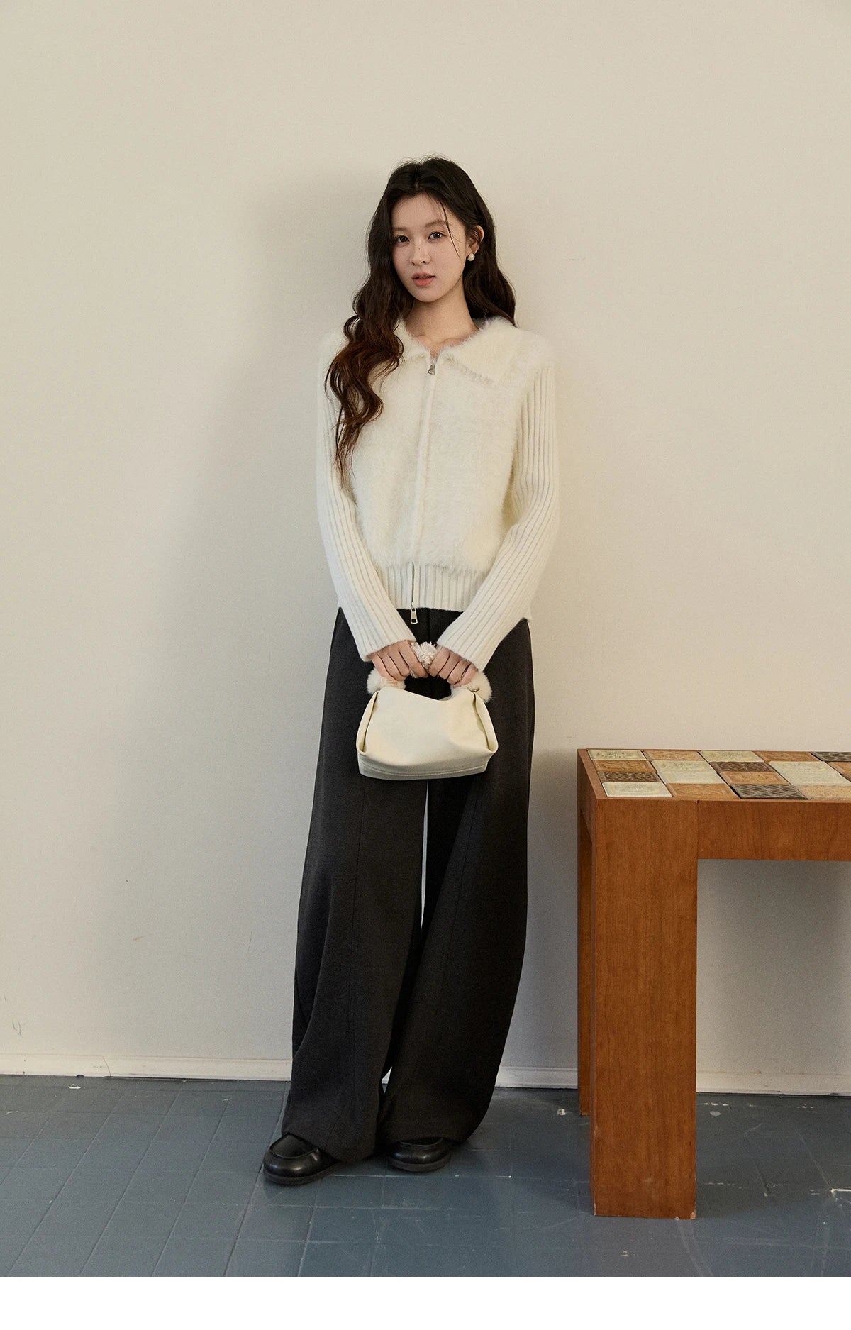 MISHOW Women's White Faux Fur Knit Cardigan 2025 Autumn Winter Fake Two-Piece Zipper Lapel Collar Warm Soft Outerwear MXE94Z2992