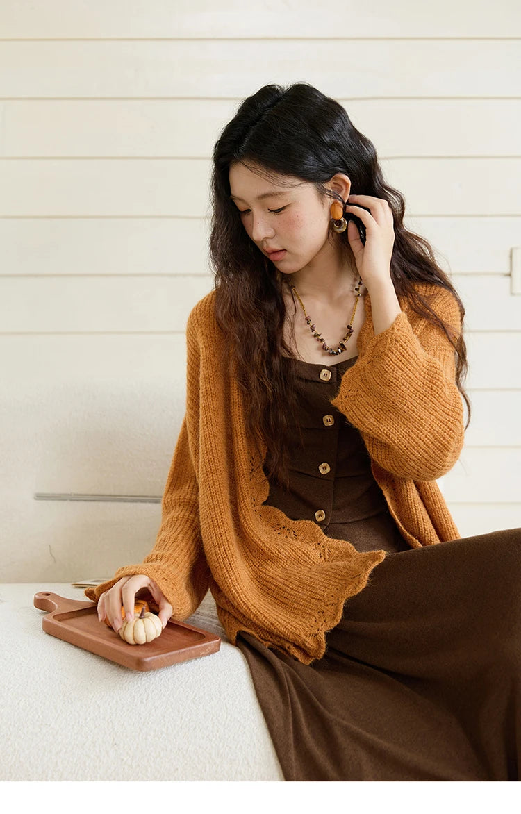 MISHOW Pumpkin Knitted Cardigan for Women Autumn 2025 Loose Wavy Edge Sweater Hollow Out Dropped Sleeves Cardigans MXE46Z2505