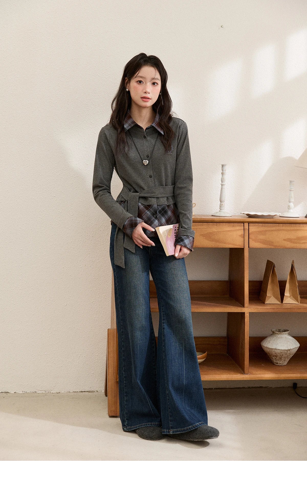 MISHOW Women's Shirt 2025 Autumn Winter Fake Two-piece Plaid Patchwork Knit Top Lapel Waist Tie Embroidery Design Top MXE89C2421