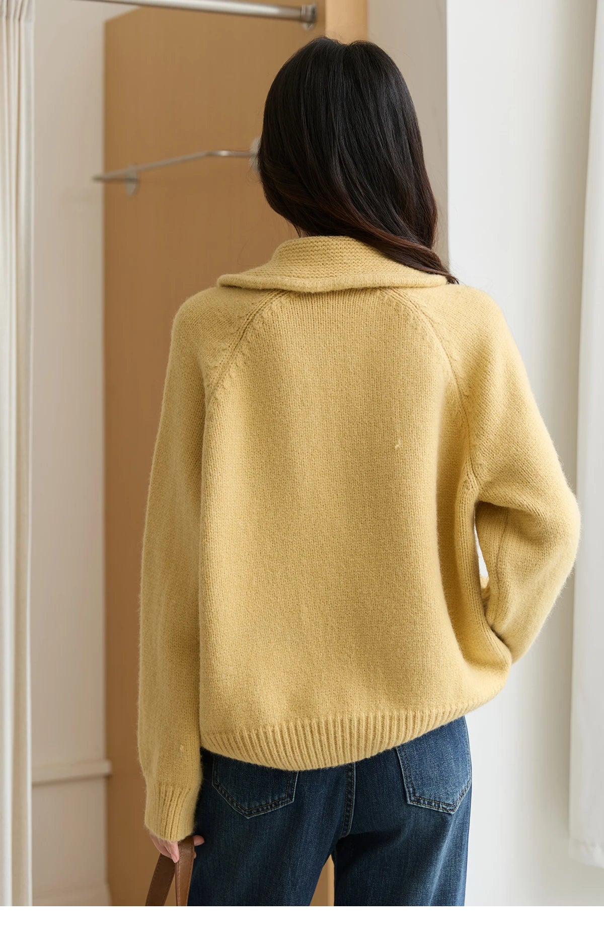 MISHOW Zipper Knit Cardigan Women 2025 Winter Yellow Turn-down Collar Loose Thick Sweater Luxury Comfort Casual Top MXE49Z2619