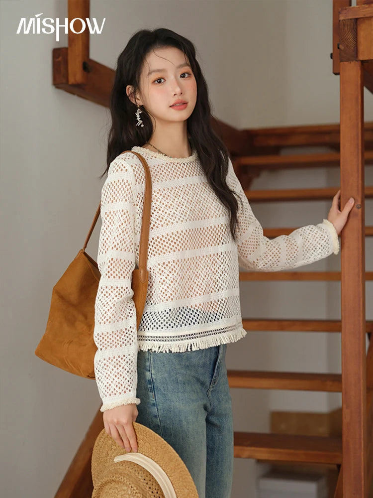 MISHOW Bohemian Lace Hollow Top for Women 2025 Autumn Hem Tassel Lace Breathable Top Beige White Casual Knitted Tops MXE41X2466