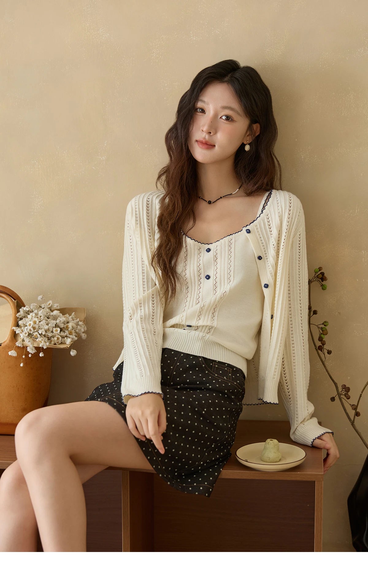 MISHOW Woman Apricot Knit Two-piece Set Wool 2025 Autumn Retro Long Sleeves Cardigan With Camisole Vest Casual Outfit MXE43T0726