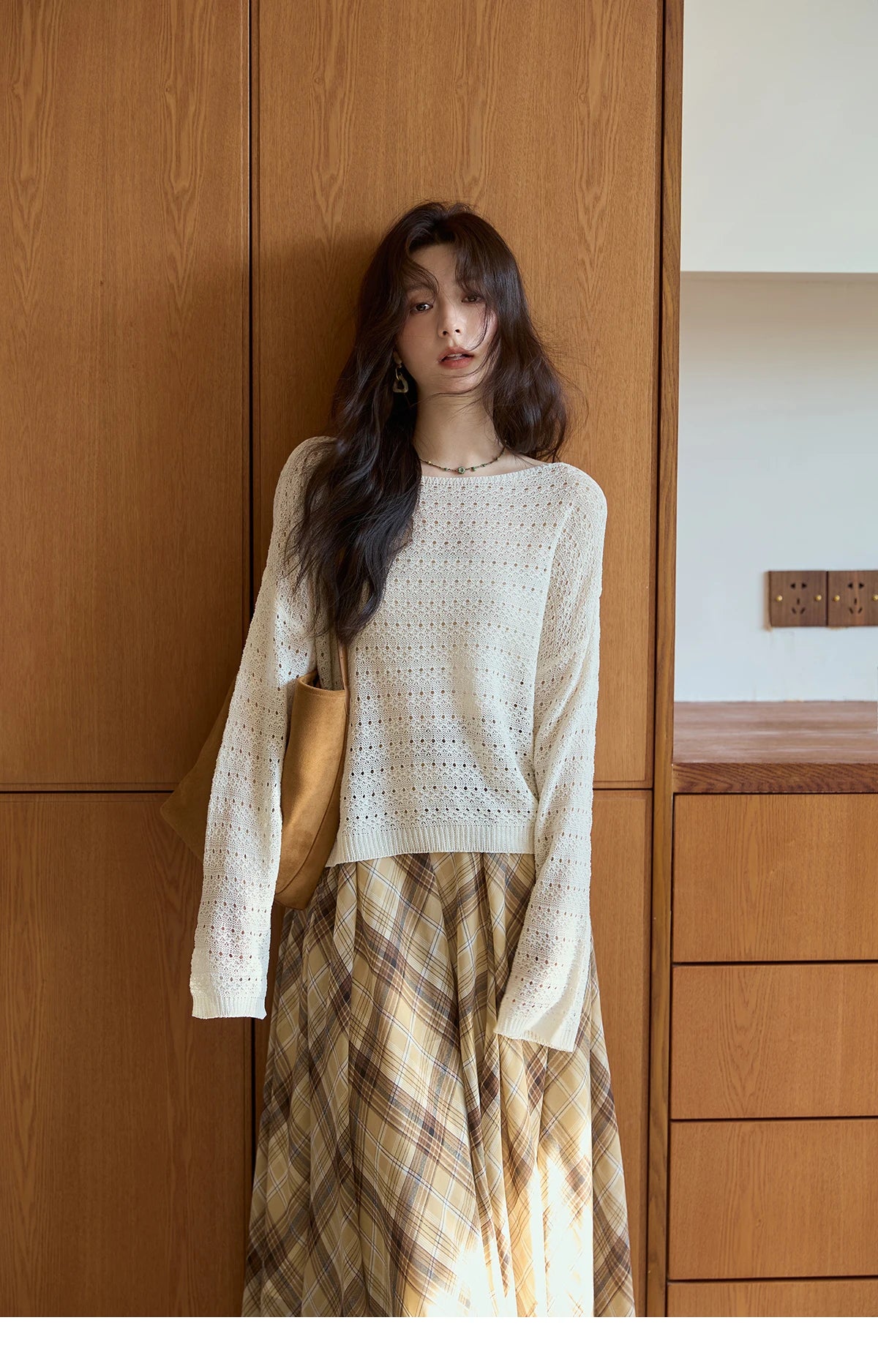 MISHOW Coffee Plaid Skirt 2025 Autumn Asymmetrical Hem Skirts Female Retro Side Zipper Commuting A-line Midi Skirt MXE42B2377