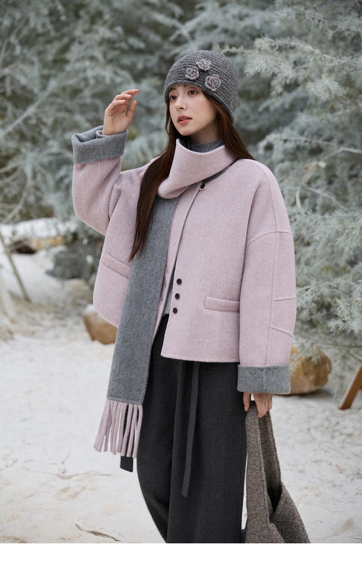 MISHOW Women's Tweed Wool Double-Faced Short Coat with Scarf 2025 Winter Loose Warm Outerwear O-neck Coat Office Lady MXE86W0977