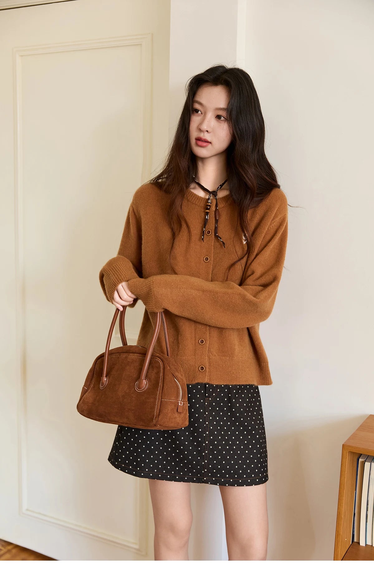 MISHOW Retro Flower Embroidery Cardigan for Women 2025 Round Neck Single Breasted Buckle Loose Knit Autumn Cardigan MXE46Z2588