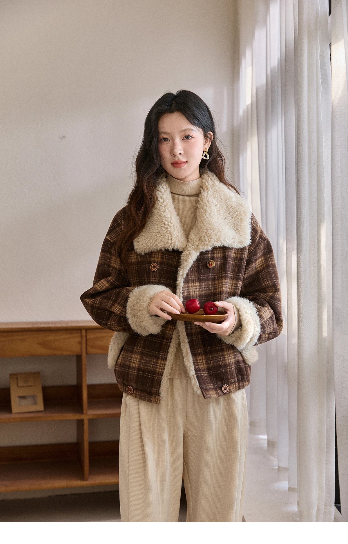 MISHOW Christmas Women's Retro Plaid Jacket 2025 Winter Large Lapel Tops Thickened Cotton-Padded Warm Short Coat MXE87W1004